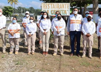 En Tuxtla Chico, el edil Julio Gamboa da banderazo al Operativo Guadalupe-Reyes.