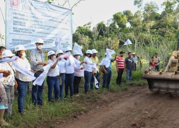 Llega el desarrollo y las primeras obras a las comunidades de Tuxtla Chico