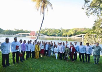 Desde Chiapas, garantizamos trabajo junto al presidente AMLO a favor de la paz y seguridad: Rutilio Escandón