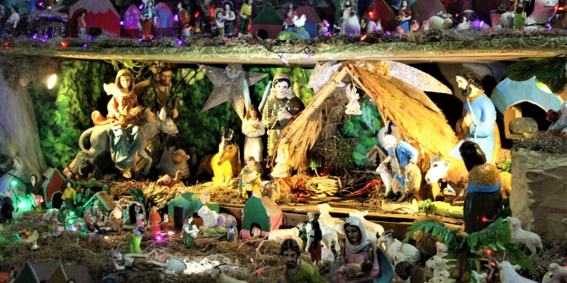 CON ELABORACIÓN DE NACIMIENTOS NAVIDEÑOS SE RESCATAN TRADICIONES EN TAPACHULA
