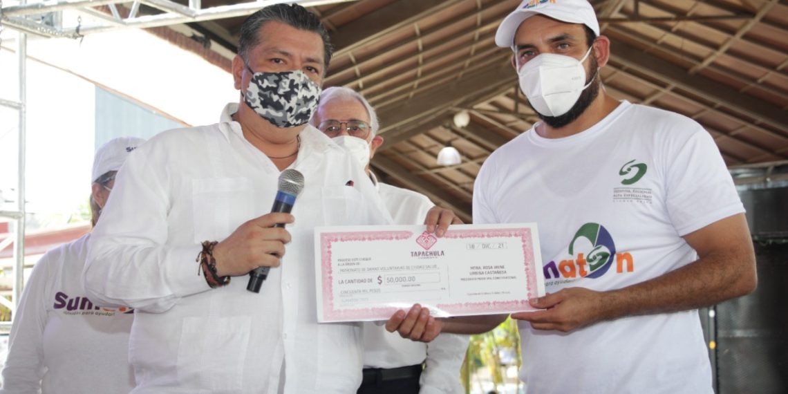 AYUNTAMIENTO DE TAPACHULA HACE DONATIVOS AL SUMATÓN
