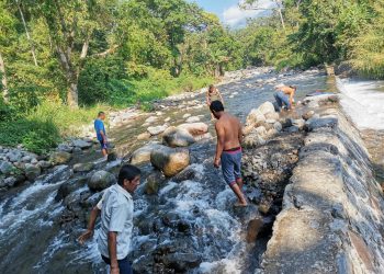 SAPAM Tuxtla Chico realiza trabajos para abastecer de agua a la cabecera municipal