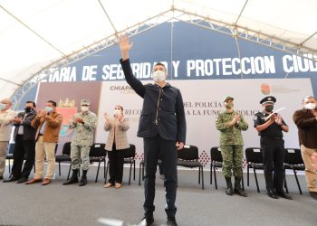 Encabeza Rutilio Escandón entrega de incentivos y reconocimientos a la función policial