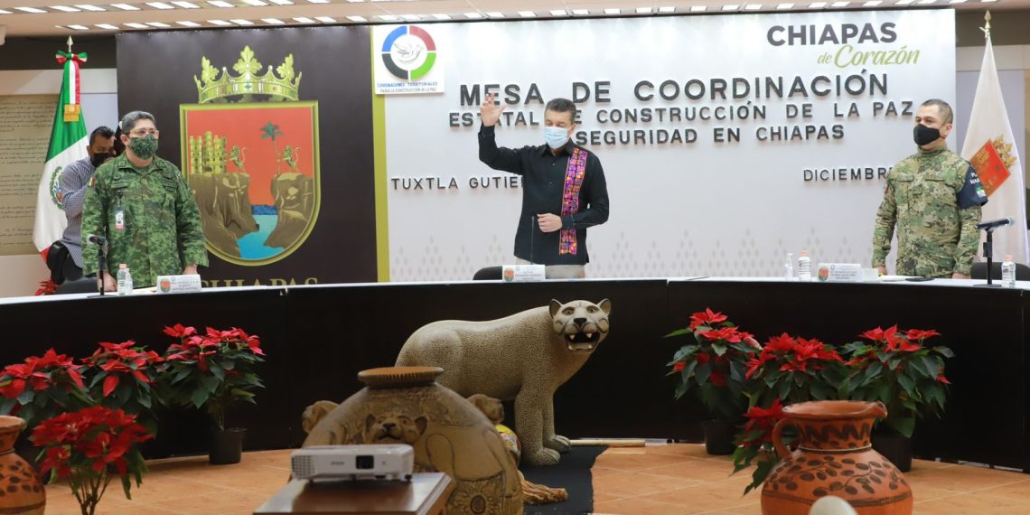 Desea Rutilio Escandón amor, paz y unidad a las familias chiapanecas en esta Navidad