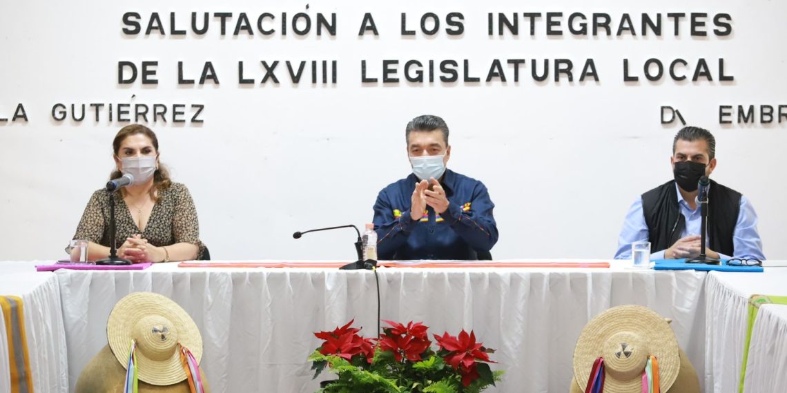 Encabeza Rutilio Escandón salutación a diputadas y diputados de la LXVIII Legislatura de Chiapas