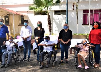 AYUNTAMIENTO ENTREGÓ CAMAS PARA LOS ADULTOS MAYORES DEL DIF TAPACHULA.
