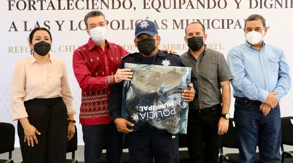 Gracias a inversiones en seguridad y apoyos sociales, en Chiapas hay paz y bienestar: Rutilio Escandón