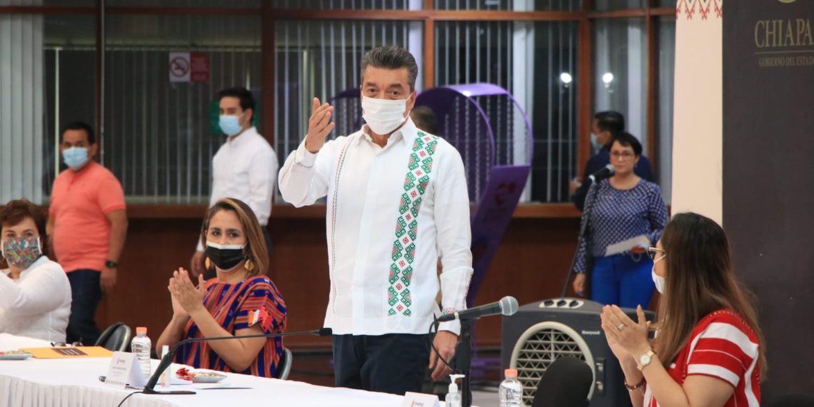 Rutilio Escandón convoca a su Gabinete a iniciar el 2022 con compromiso a favor de Chiapas