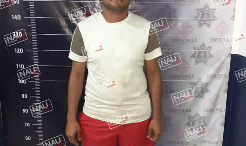 Aseguran a pollero con 41 migrantes de Uzbekistán.