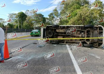 4 lesionados deja volcadura de una combi de pasaje de la ruta TAPACHULA – HUIXTLA.