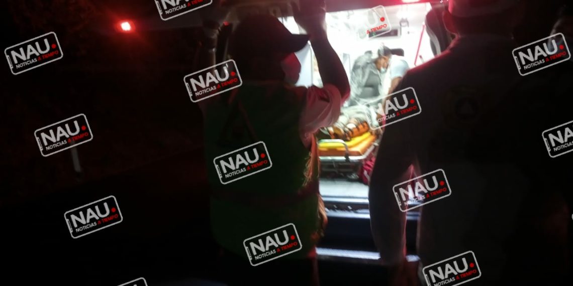 Vuelca taxi de Tuxtla Gutiérrez en Mapastepec.