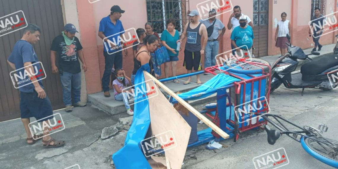 Tres lesionados deja choque de Motocicleta y un triciclo de pasaje en MAPASTEPEC