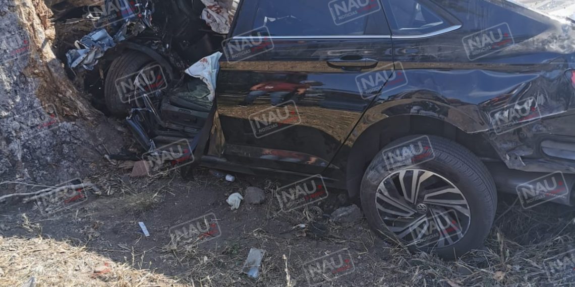 Dos Lesionados deja volcadura de vehículo