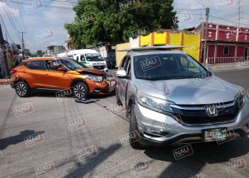 Una lesionada y daños materiales dejó accidente