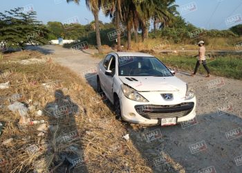 Abandonan Vehículo tras accidente en Tapachula