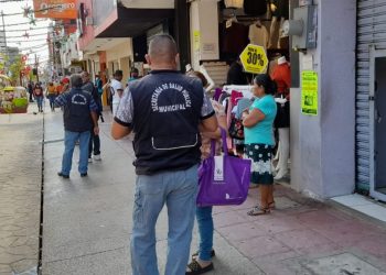 EXHORTAN A TAPACHULTECOS A CONTINUAR CON MEDIDAS SANITARIAS POR COVID-19