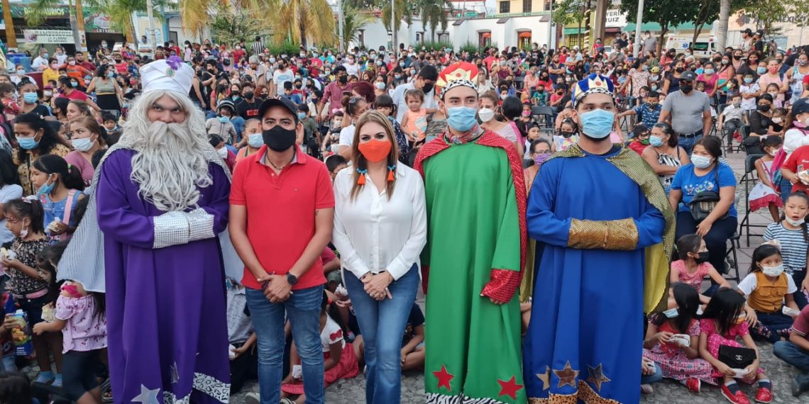 PRIORIDAD EL DESARROLLO, BIENESTAR Y FELICIDAD DE NIÑOS Y NIÑAS: ROSY URBINA