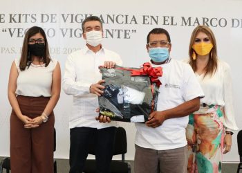 Fortalece Rutilio Escandón programa “Vecino Vigilante” en Tapachula, Tuxtla Chico y Tuzantán