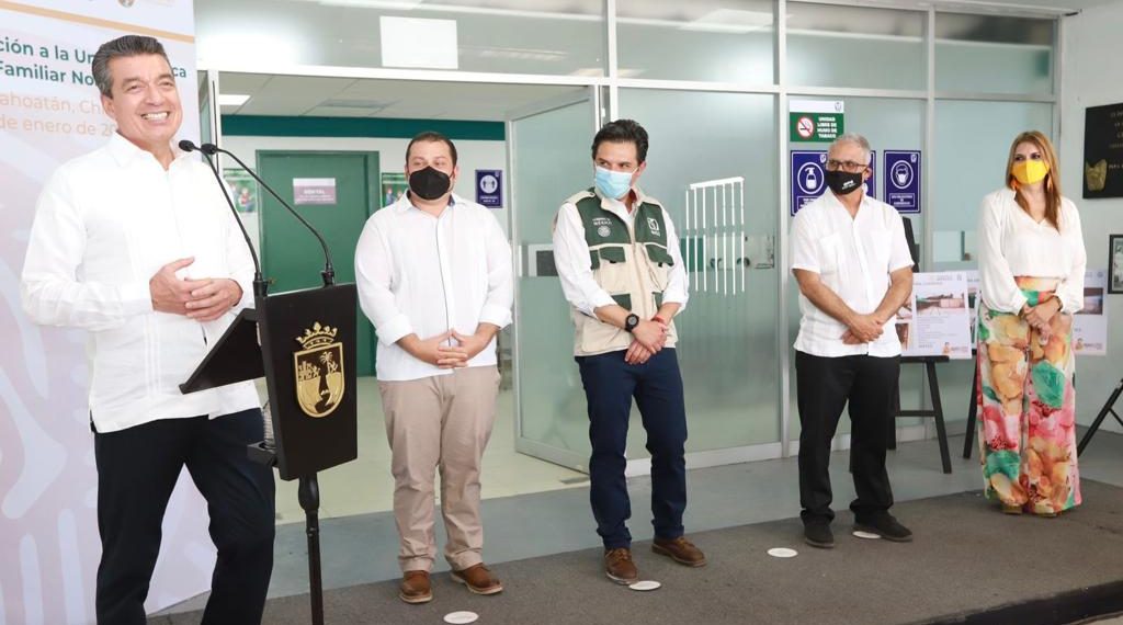 Rutilio Escandón y Zoé Robledo anuncian cobertura del 69 % en vacunación anticovid en Chiapas