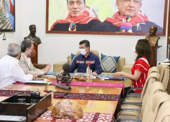 Rutilio Escandón se reúne con el subsecretario de Educación Superior, Luciano Concheiro