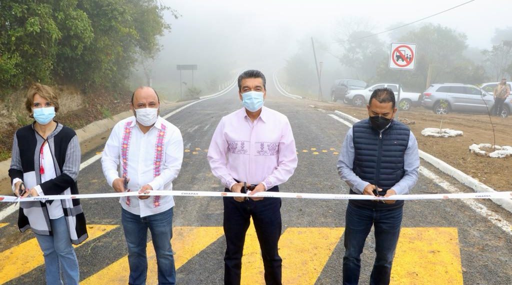 En San Fernando, Rutilio Escandón inaugura el camino Ribera Portillo-Colonia Miguel Hidalgo