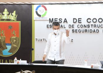 Evidencia médica confirma que la vacuna evita que COVID-19 se agrave y salva vidas: Rutilio Escandón