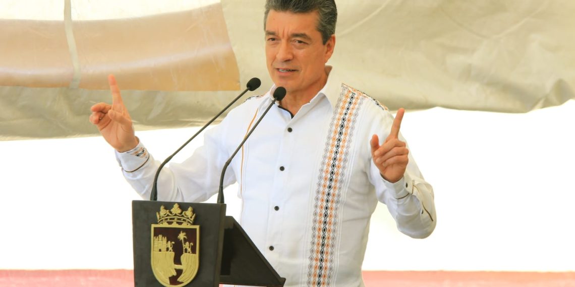 Invertimos para brindar espacios educativos dignos y de calidad: Rutilio Escandón