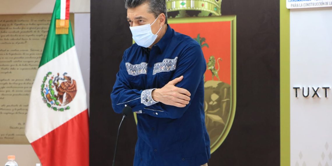 Vacunación, la mejor alternativa para prevenir COVID-19 y proteger la vida: Rutilio Escandón