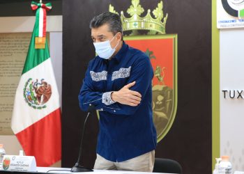 Vacunación, la mejor alternativa para prevenir COVID-19 y proteger la vida: Rutilio Escandón