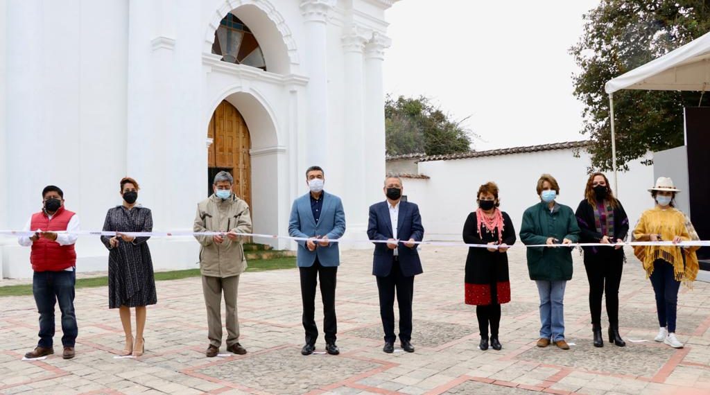 En San Cristóbal de Las Casas, inaugura Rutilio Escandón restauración del Templo del Barrio Santa Lucía