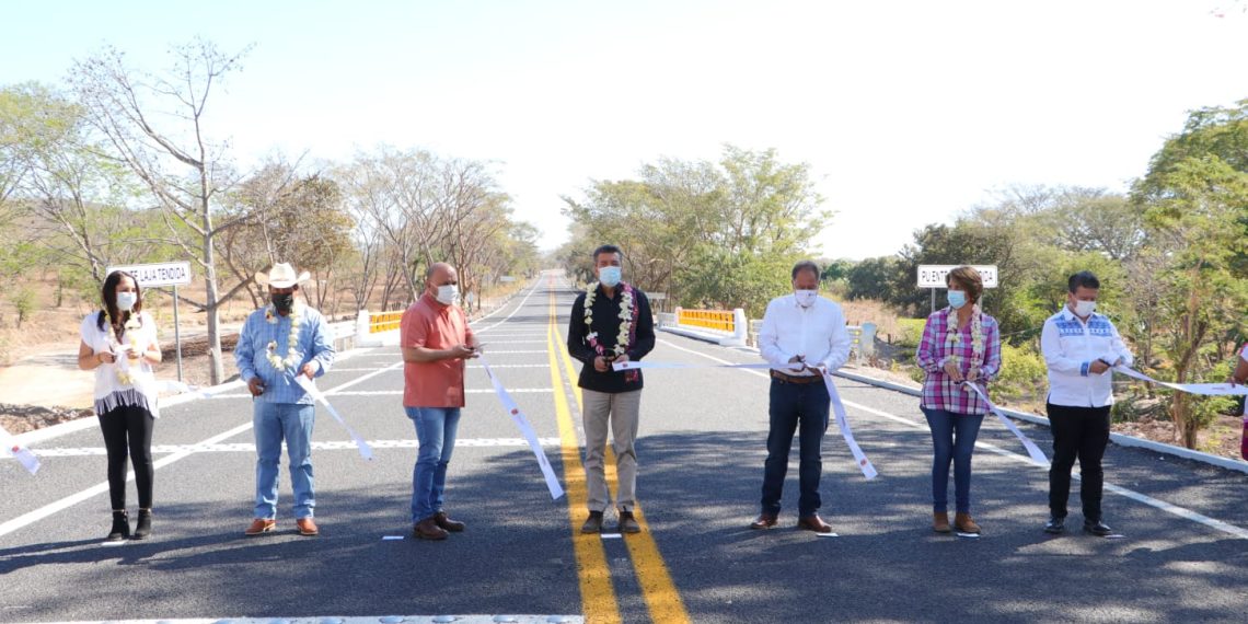 Inaugura Rutilio Escandón trabajos de modernización del tramo carretero La Angostura-San Francisco Pujiltic