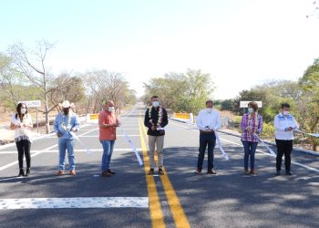 Inaugura Rutilio Escandón trabajos de modernización del tramo carretero La Angostura-San Francisco Pujiltic