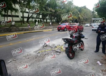 Motociclista derrapó frente a la 36 zona militar.