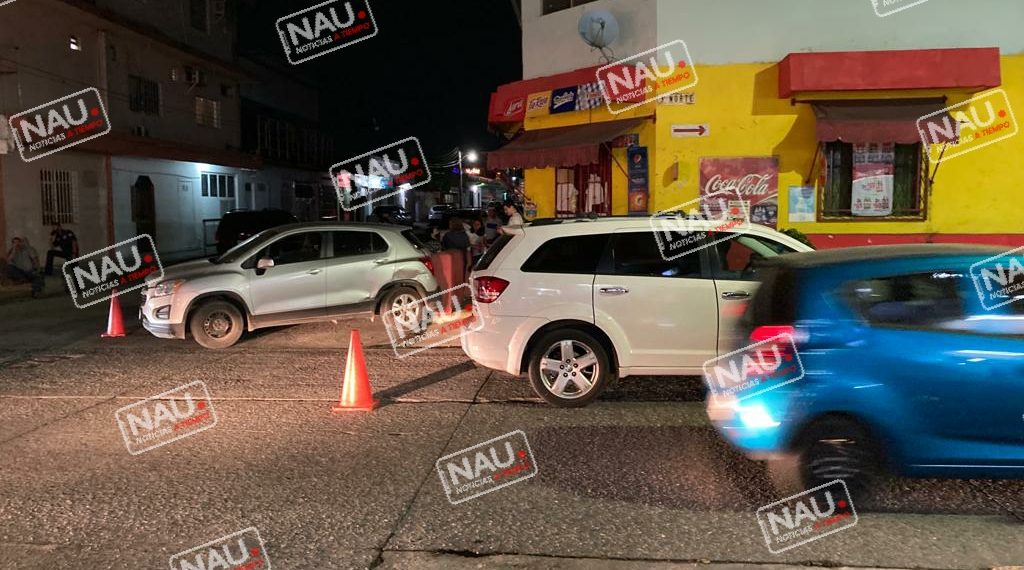 Choque deja solo daños materiales por más de 30 000 pesos.