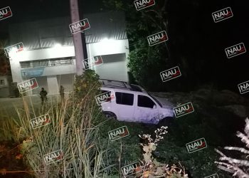 Terminó fuera de la carretera en el Libramiento Sur Oriente.