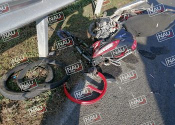 Muere motociclista cuando era atendido en el Hospital Manuel Velasco Suárez.