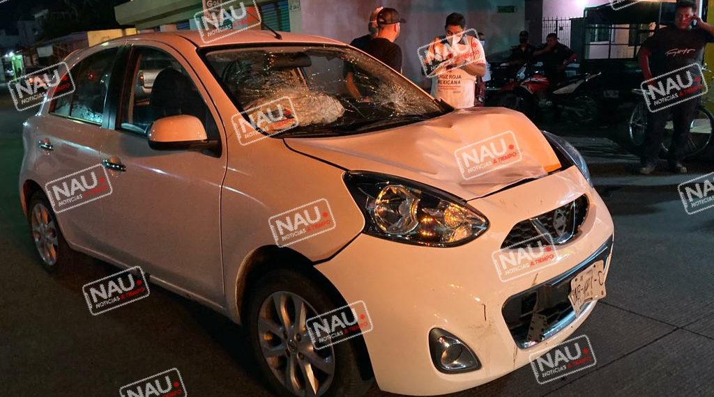 Un Lesionado deja choque de motocicleta y vehículo.
