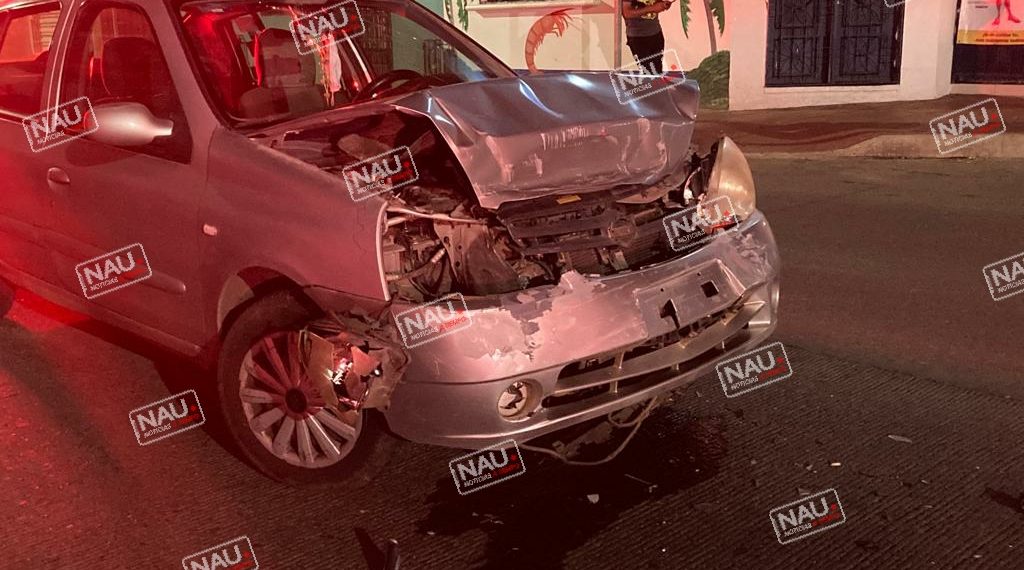 Daños materiales por choque por alcance.