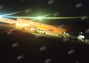 Aseguran 8 migrantes y un trailero en Viva México.