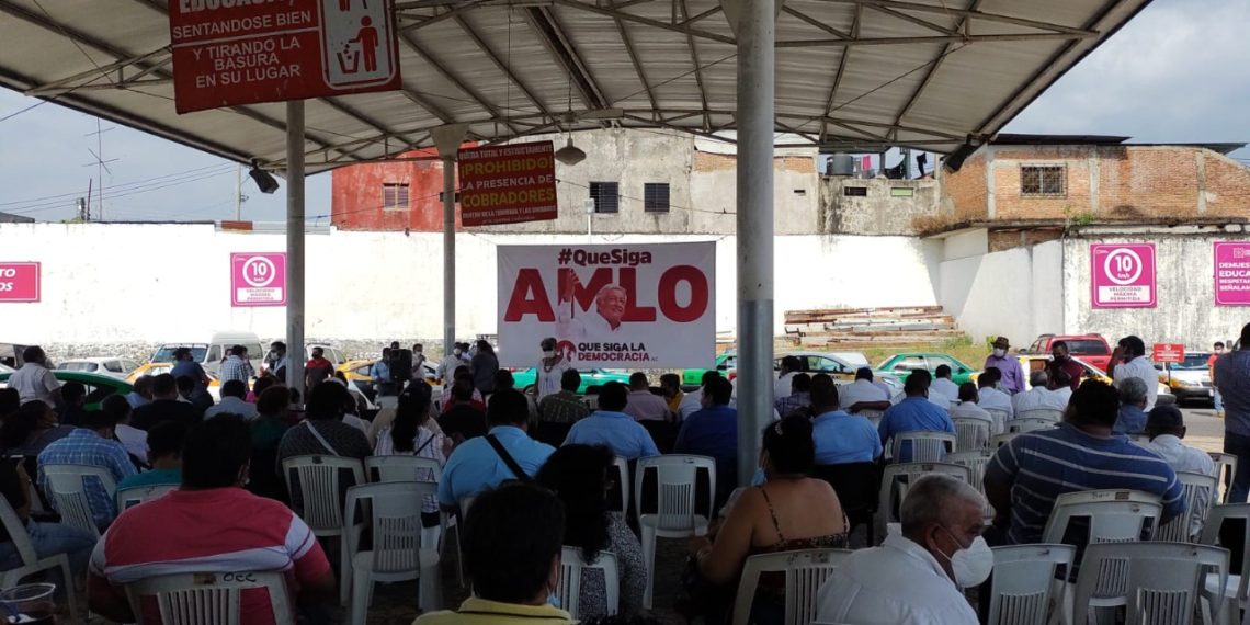 Que Siga la Democracia y Transportistas promocionan participación en la Revocación de Mandato.