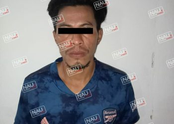 Detienen a sujeto en motocicleta y cuchillo.