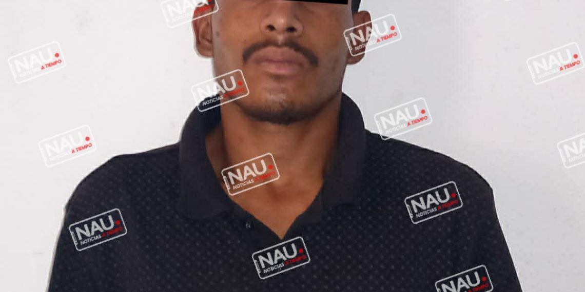 Detienen a sujeto con cuchillo