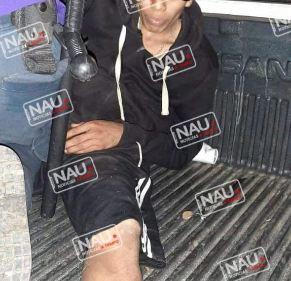 Presunto ladrón a casa habitación es detenido por habitantes del Barrio la unidad en Cacahoatán.