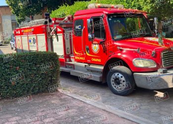 Se incendia casa en el fraccionamiento Kamico