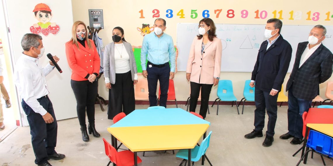 Inaugura Rutilio Escandón obras en Jardín de Niñas y Niños en San Cristóbal de Las Casas