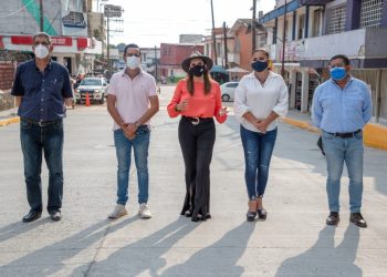 ROSY URBINA SUPERVISA CONSTRUCCIÓN DEL BOULEVARD ANTONIO D´AMIANO CAJAS