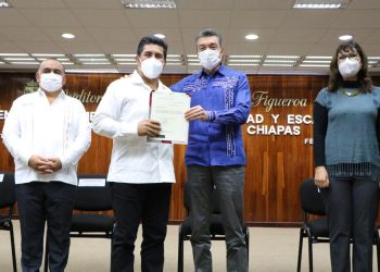 Personal del Cecyte es reconocido por su labor y servicio a favor de la educación en Chiapas