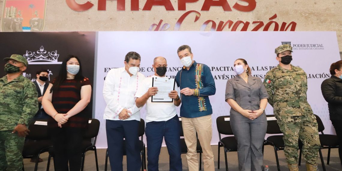 Realizan liberación humanitaria de 199 personas que se encontraban en penales de Chiapas