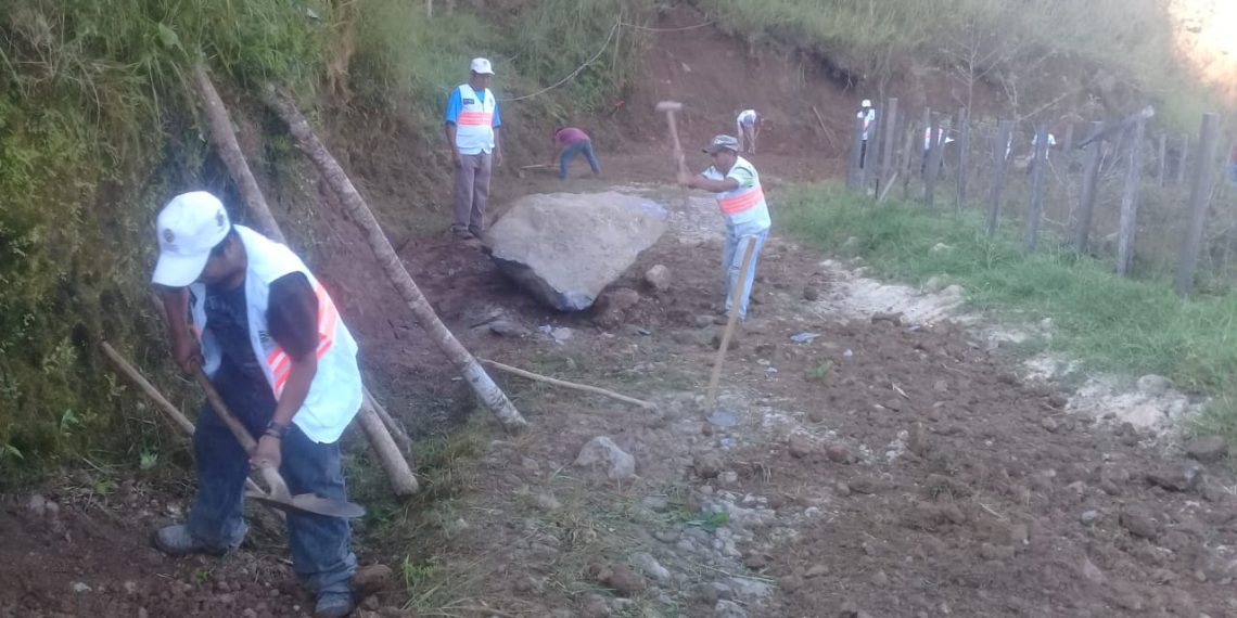 SE APLICAN PROTOCOLOS DE PROTECCIÓN CIVIL POR DESLAVES EN LA ZONA ALTA DE TAPACHULA