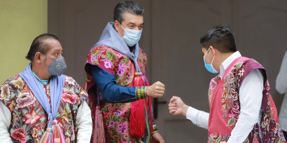 Gobierno de Chiapas sostiene reunión de trabajo con autoridades de Zinacantán